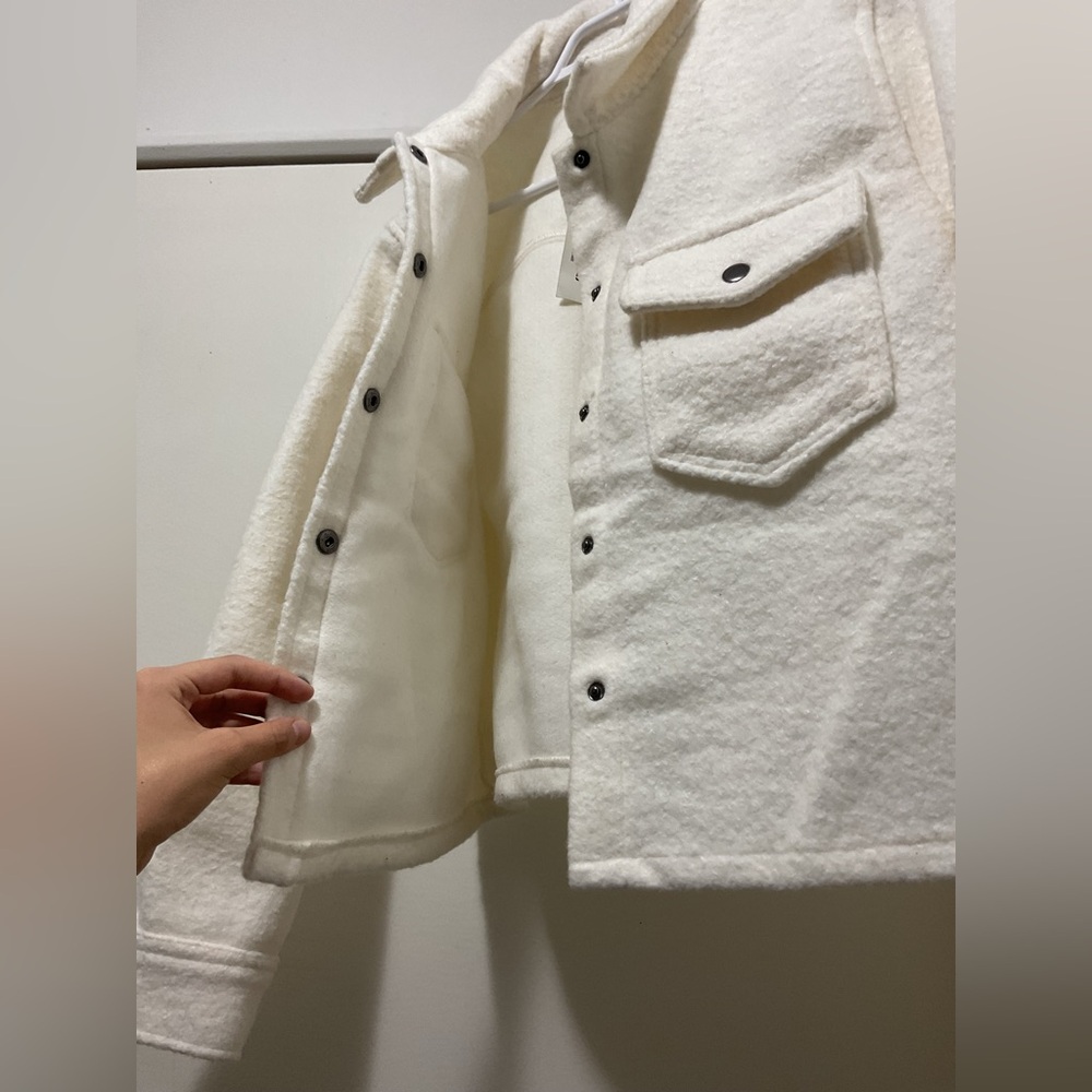 💥Love Tree Cream Textured Jacket - Picture 4 of 6